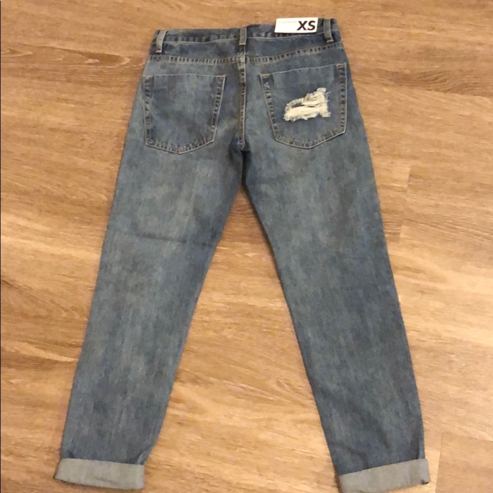 Glamorous METROPOLIS DISTRESSED JEANS - Picture 6 of 7